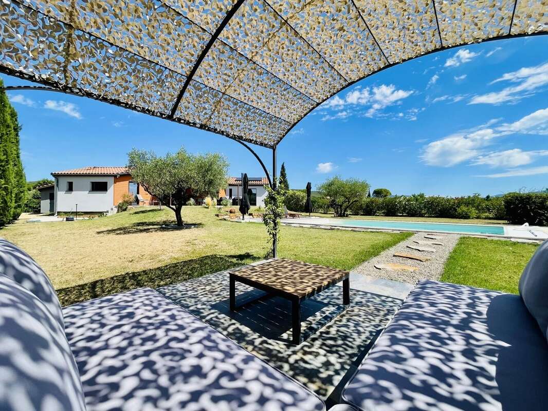 Maison 135 m² à Saint-Maurice-Sur-Eygues  - photo 2