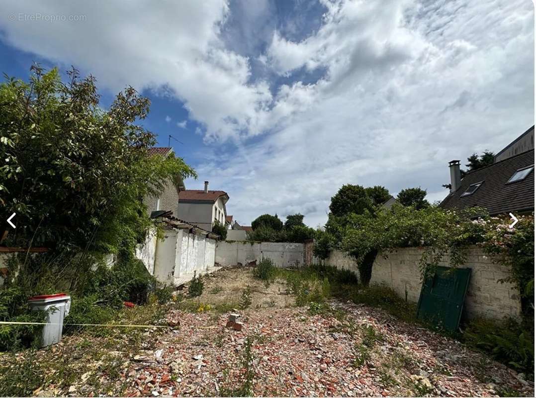 Terrain à ROCQUENCOURT