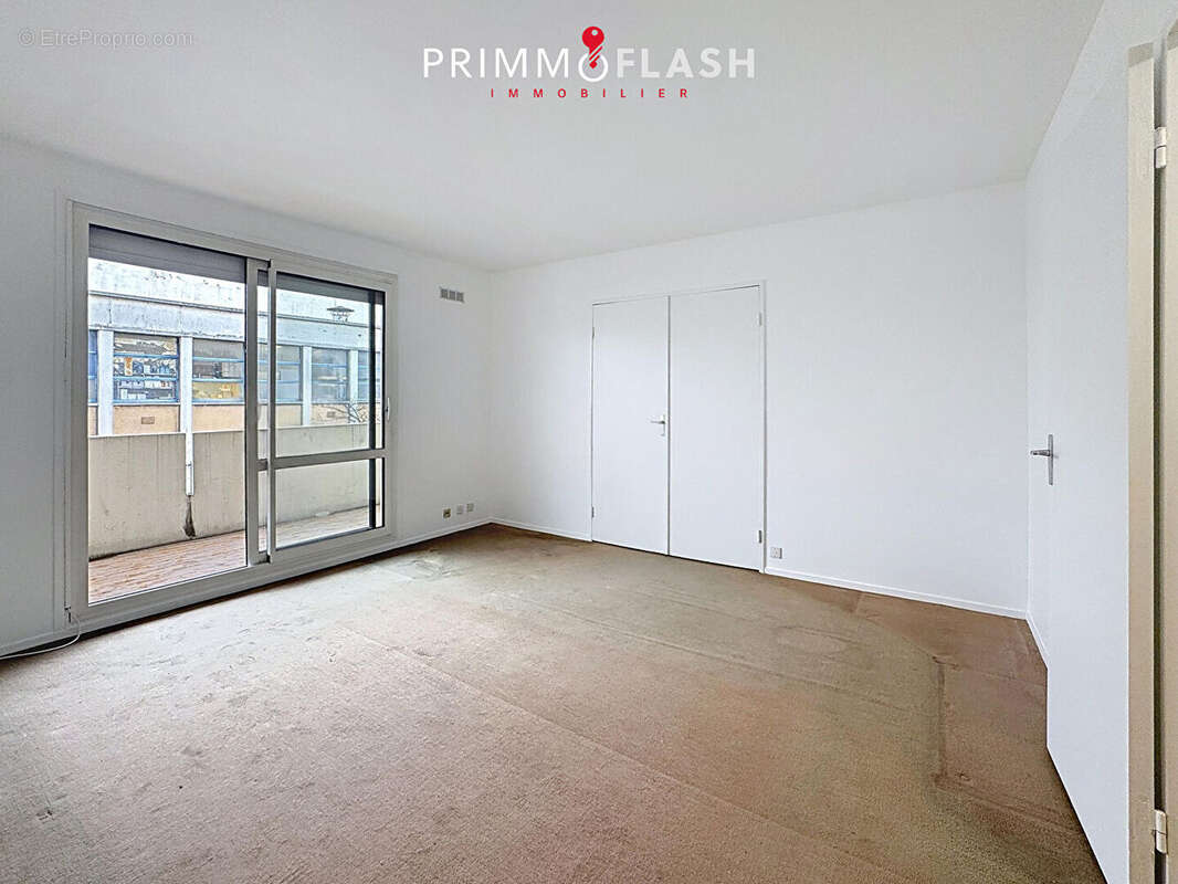 Appartement à LA COURNEUVE