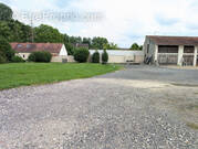 Terrain à LIZY-SUR-OURCQ
