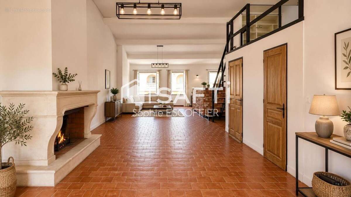 Photo 2 - Appartement à LE MUY