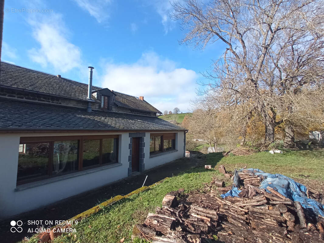 Maison à PONTGIBAUD