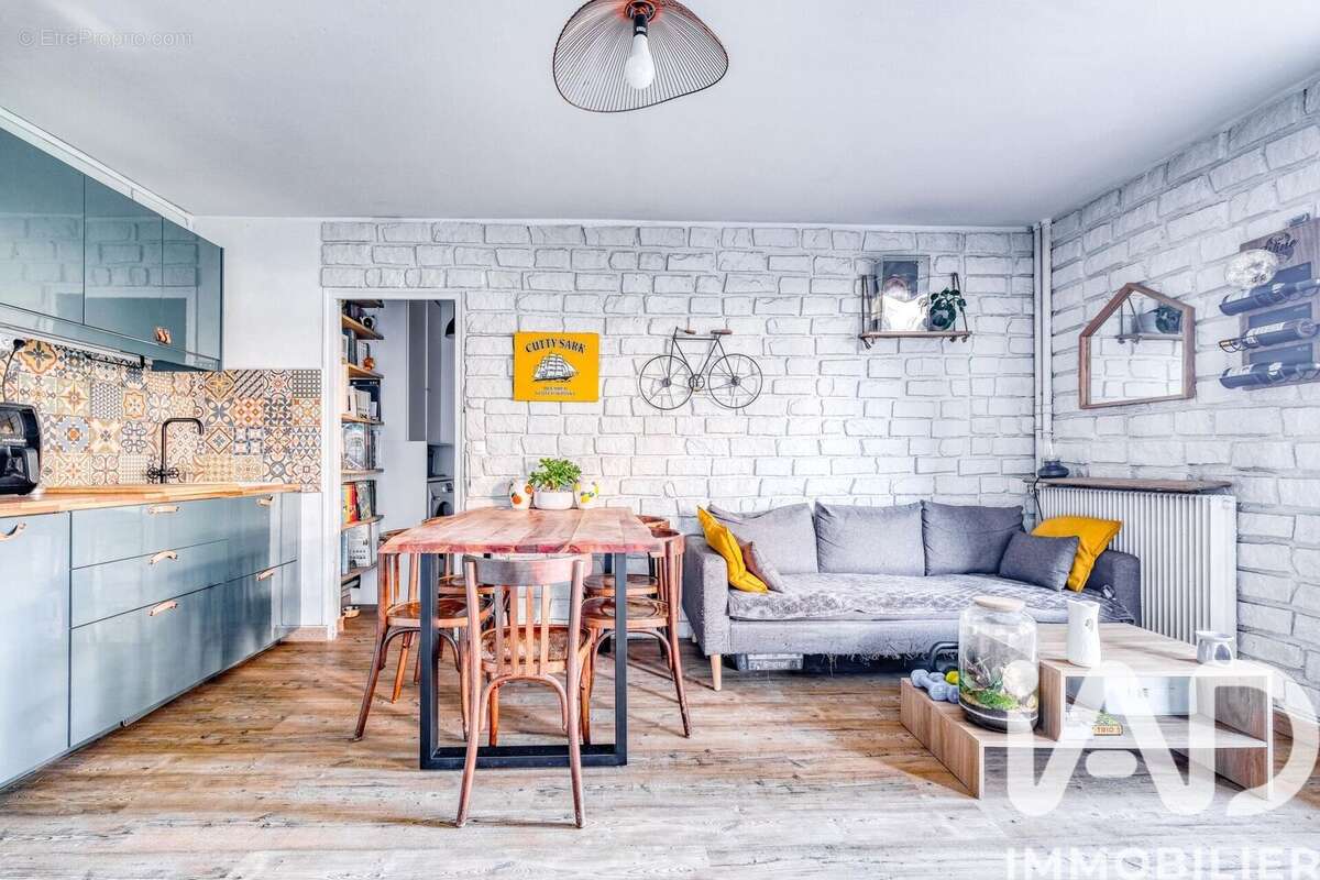 Photo 2 - Appartement à LIVRY-GARGAN