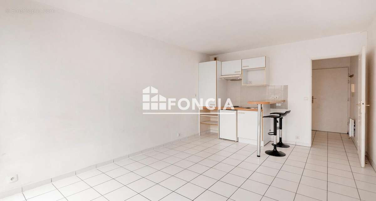 Appartement à PARIS-10E