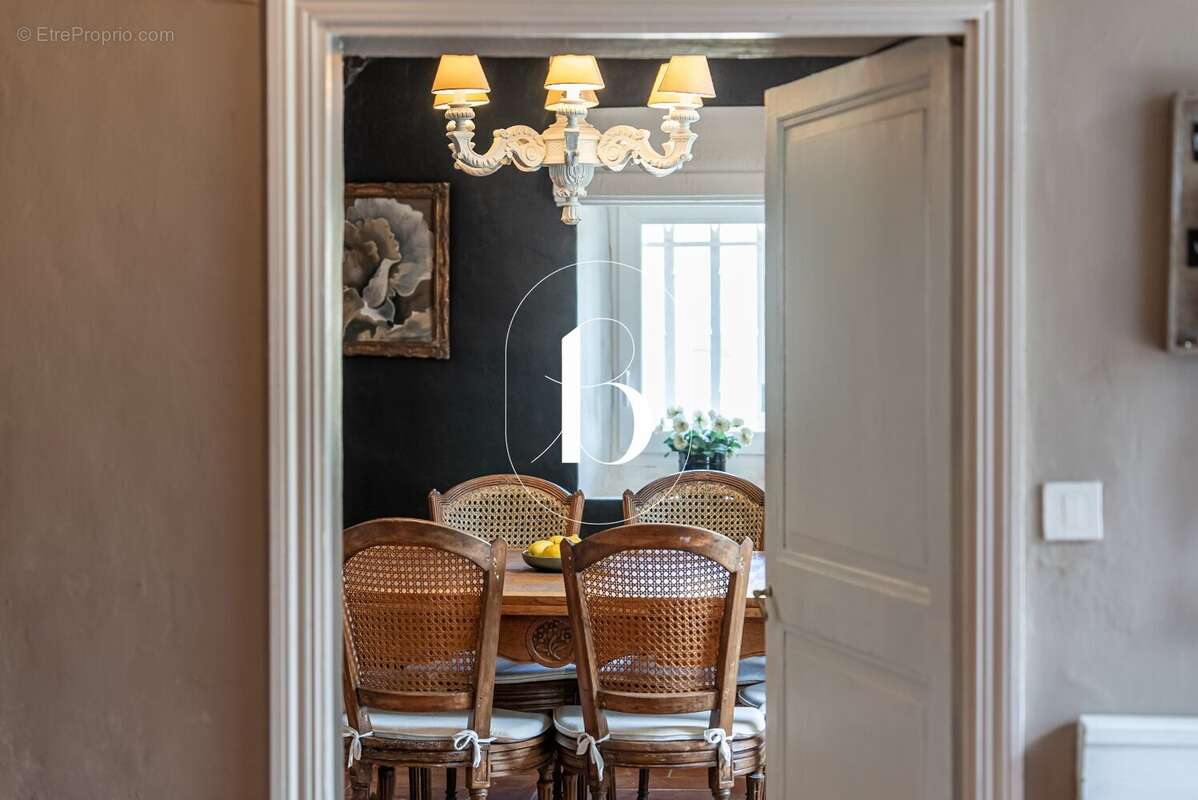 Maison à UZES