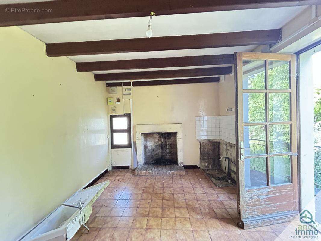 A vendre saint cybardeaux proche rouillac 4 maisons dont 2 l - photo 24