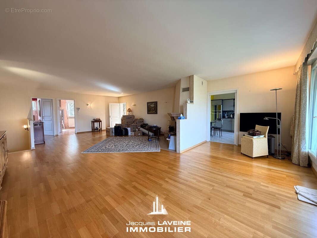 Appartement à SAINT-JULIEN-LES-METZ