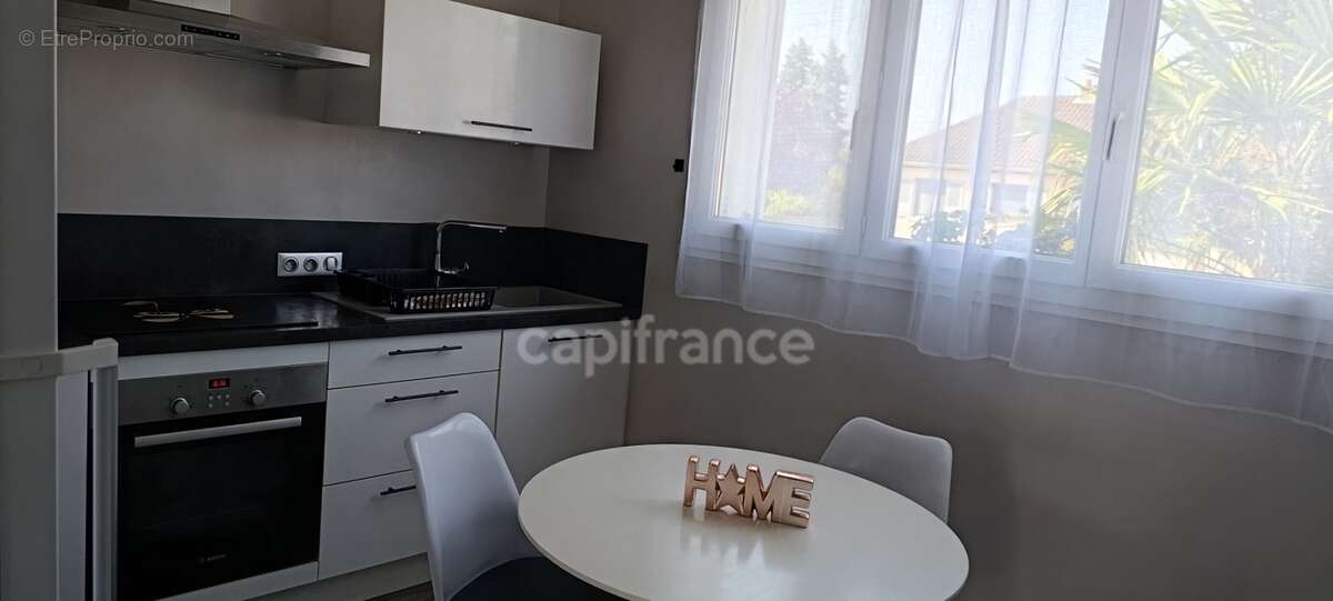 Maison familiale de 6 pièces avec 4 chambres, bureau et sous-sol aménagé - photo 5
