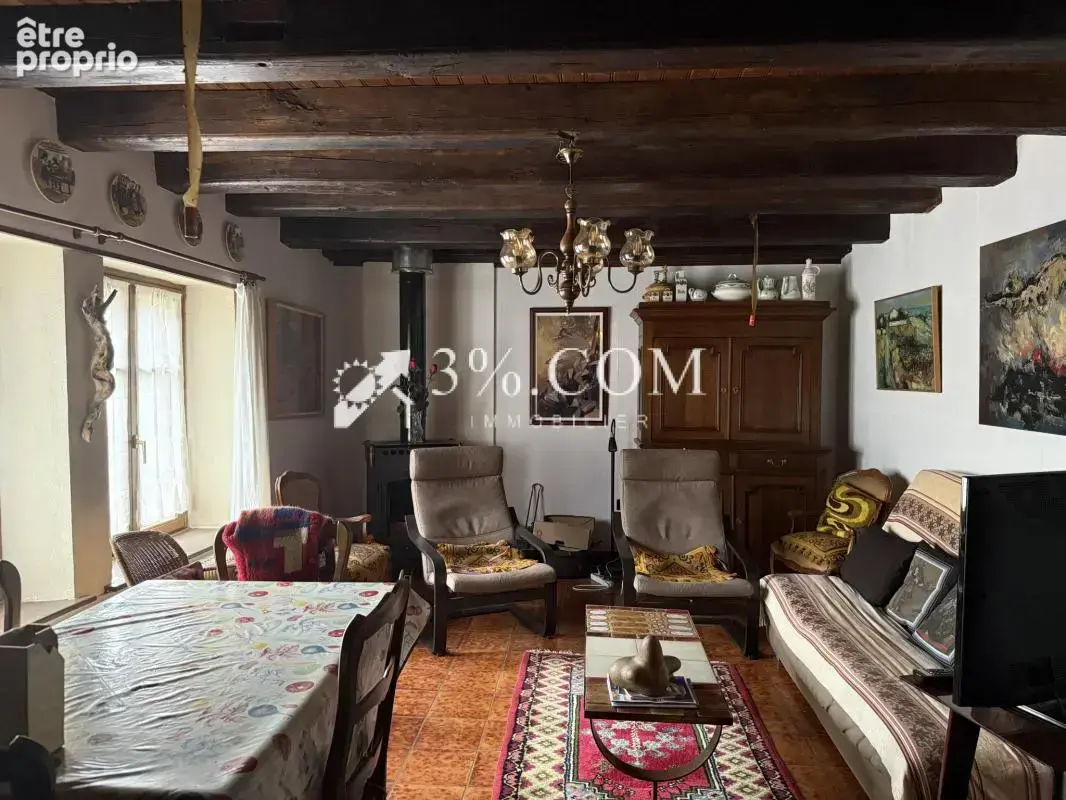 Ferme de village 196 m2 VIMENIL - photo 9