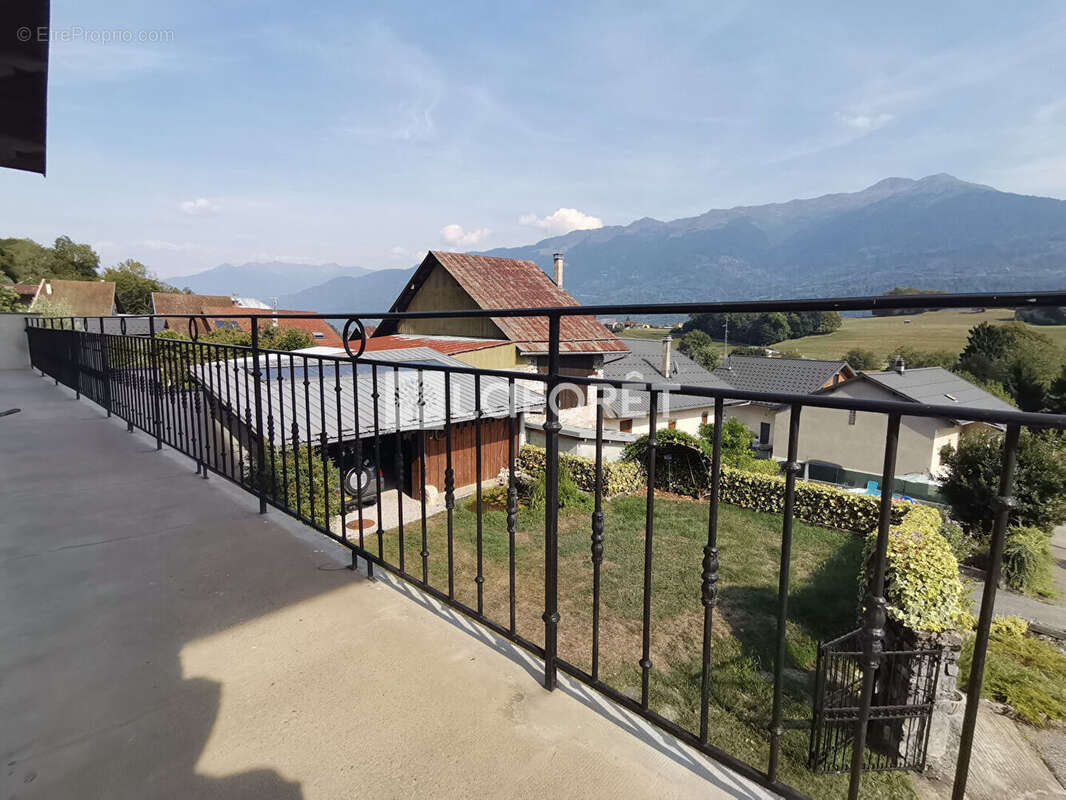 Maison à vendre à Montailleur avec vue sur la montagne - photo 6
