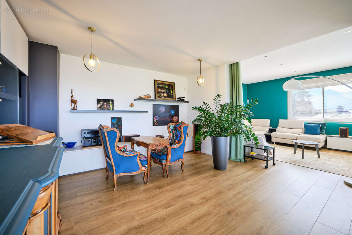 Appartement à ANNECY-LE-VIEUX
