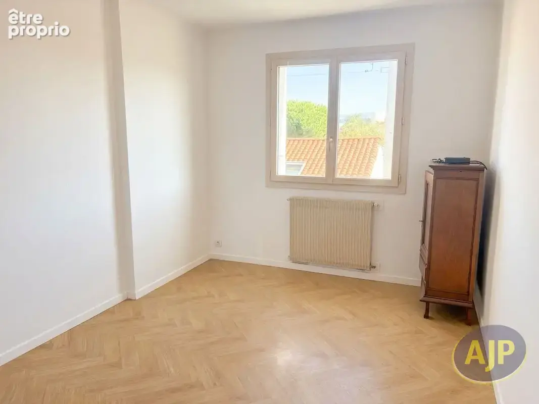 Appartement 57 m2 Quartier Gare / Proche Centre - photo 3