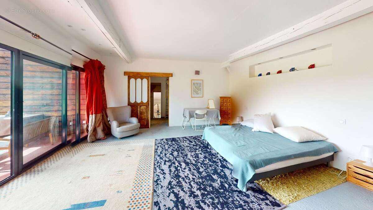 photod3b1b499e31520062d4a7e3864f8c63a - Maison à FLEURANCE