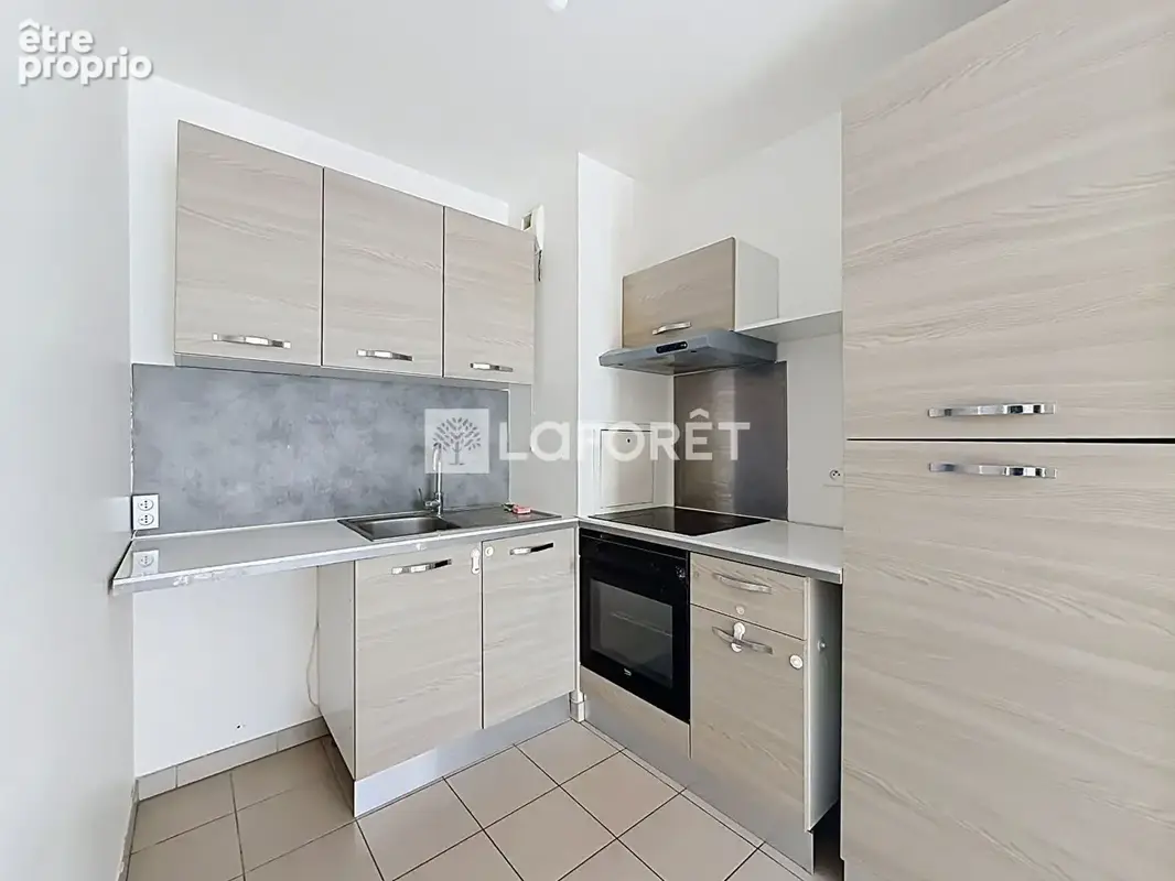 Achères - Appartement 2 pièces de 48 m² avec balcon et parking - photo 6