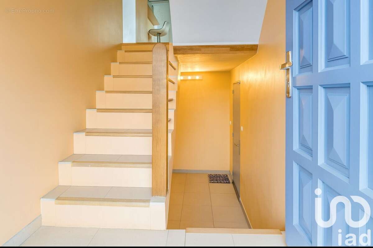 Photo 2 - Maison à ORGEVAL