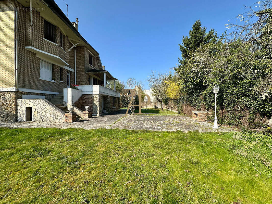 Maison à POISSY