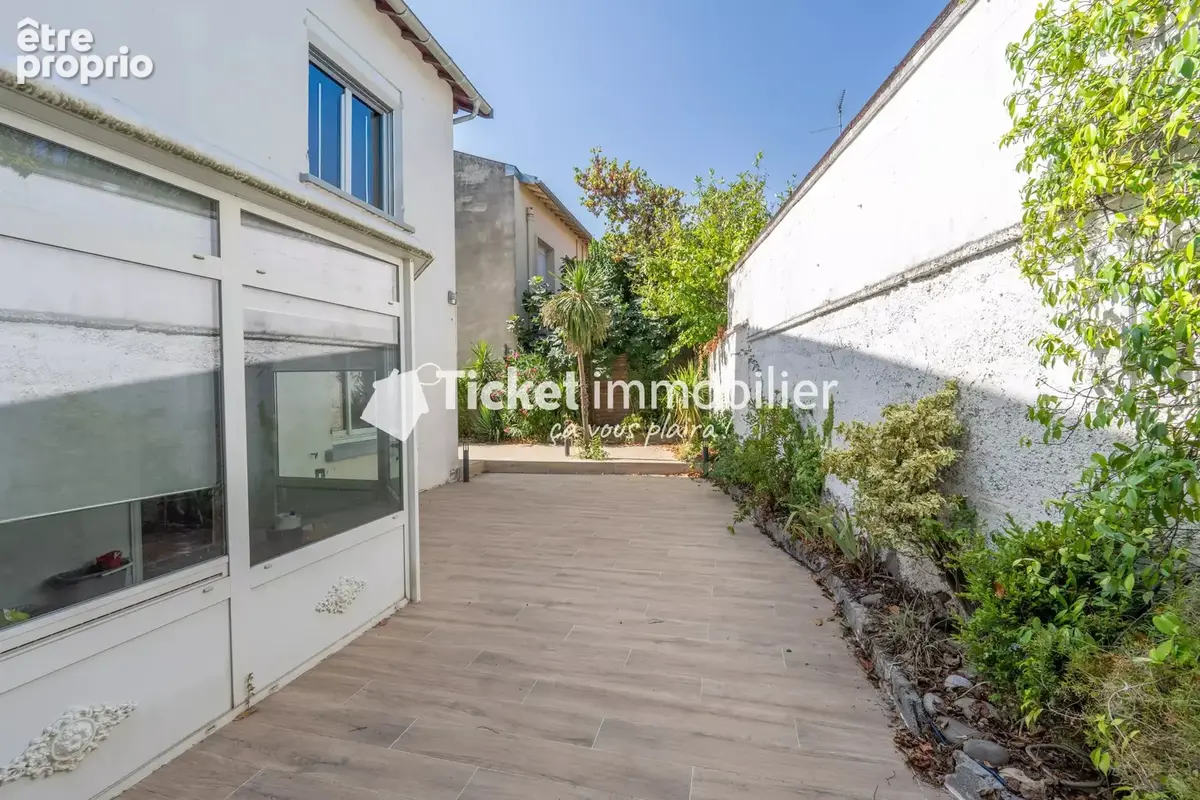 Maison de caractère 175m2 avec garage boxé - photo 17