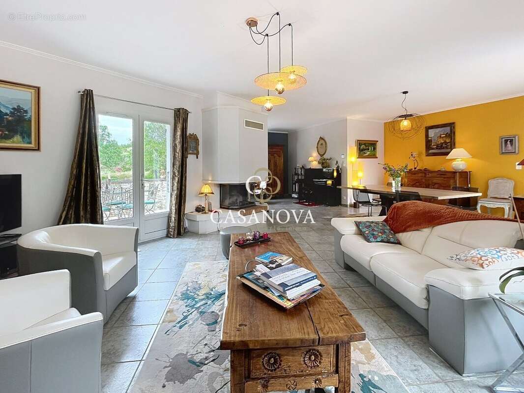 Maison à CLERMONT-L&#039;HERAULT