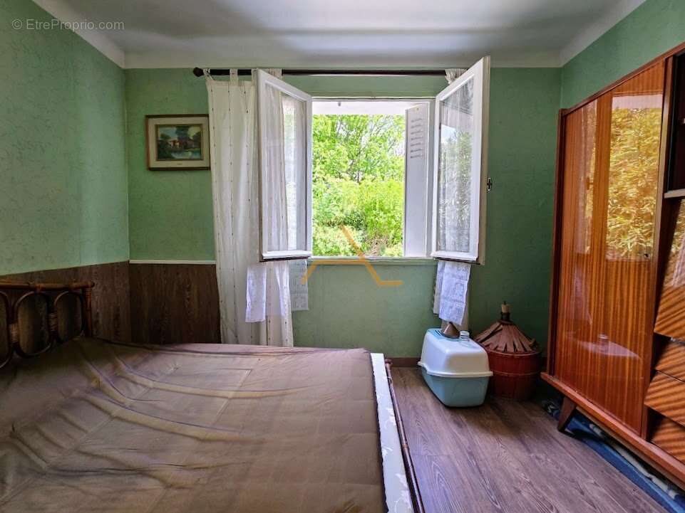 Maison à LA BEGUDE-DE-MAZENC
