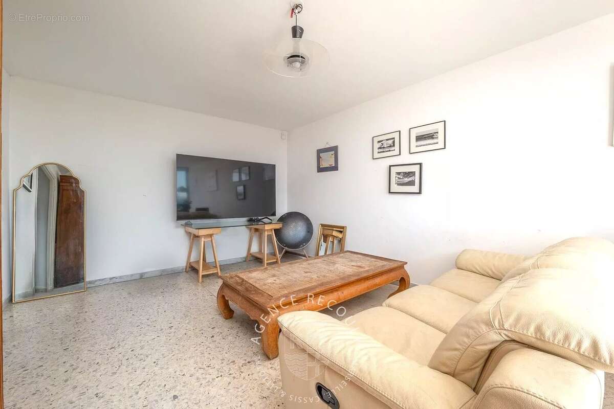 Appartement à MARSEILLE-8E