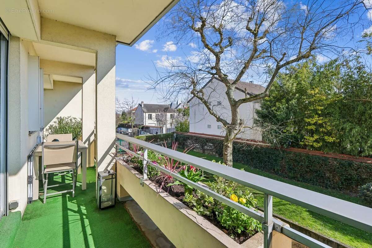 Appartement à SAINT-MAUR-DES-FOSSES