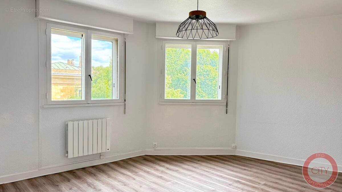 Appartement à BORDEAUX