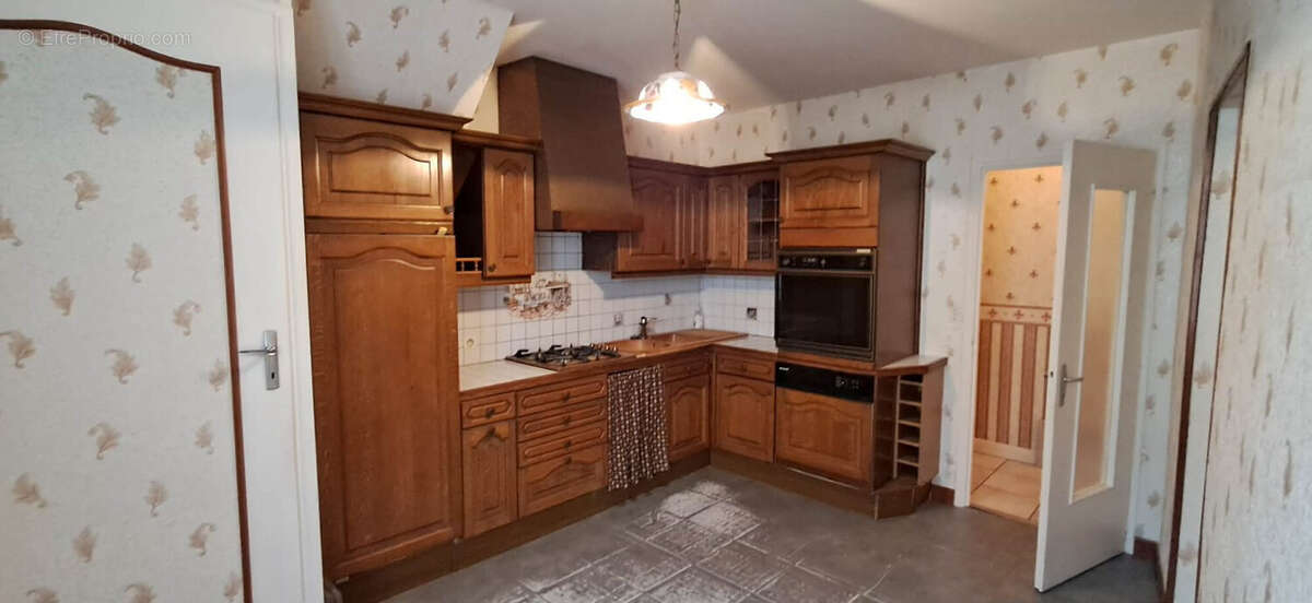 Maison 131 m² à Vivier-Au-Court  - photo 2