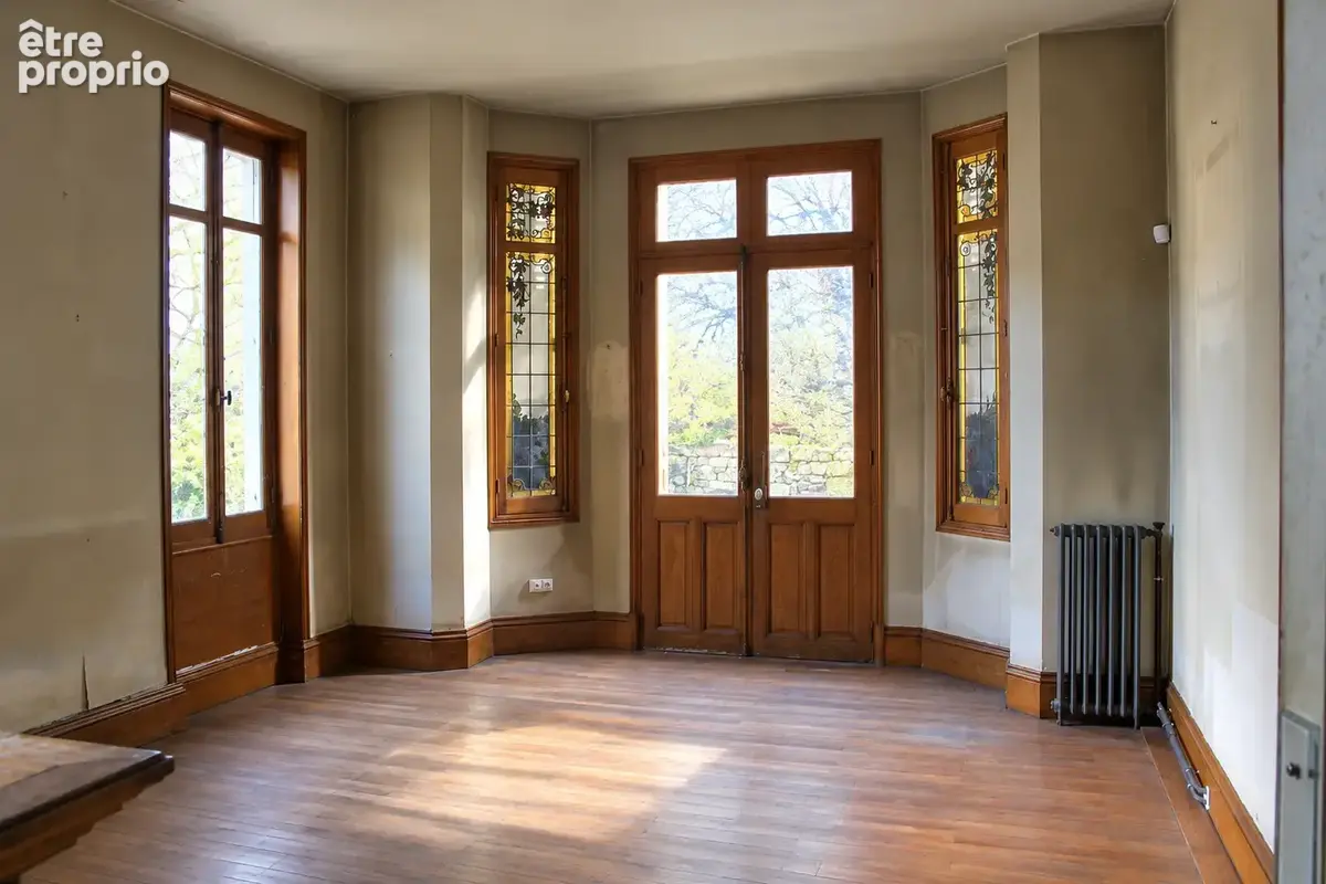 Maison 6 pièces 210 m² à vendre à Bourgueil (37140) - photo 6