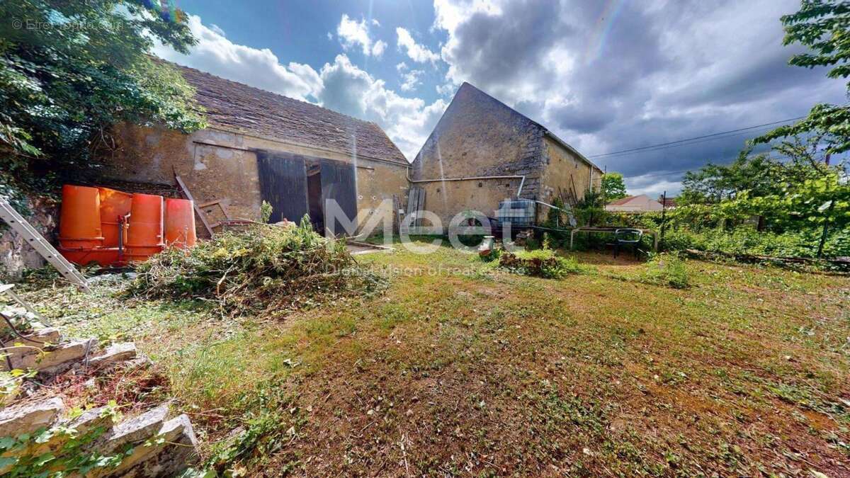 Maison à ESMANS