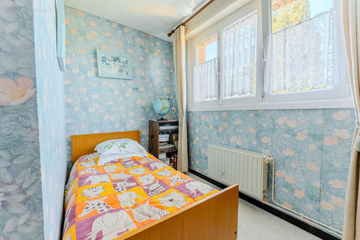 Maison semi individuelle avec grand jardin et garage ! - photo 10