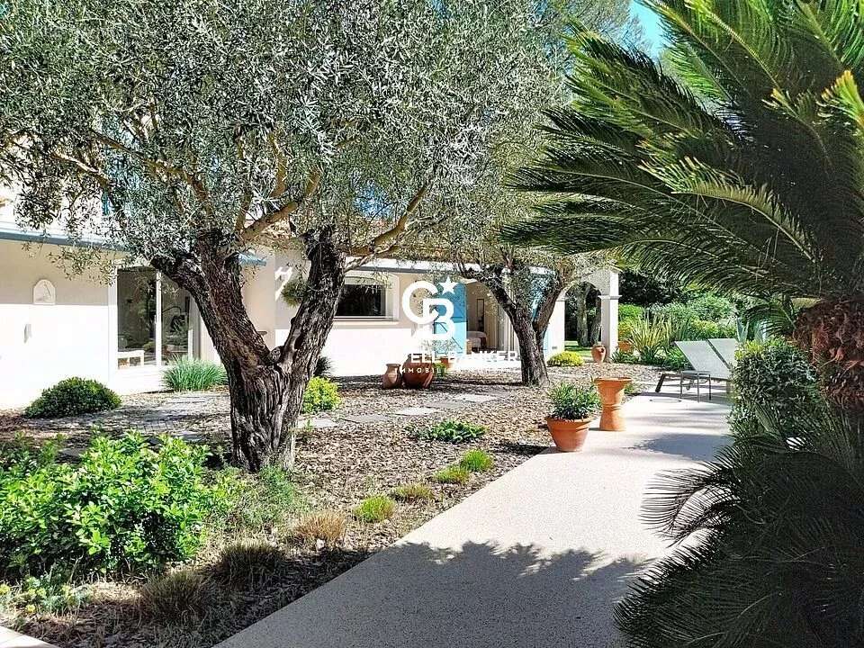 Maison à PUGET-SUR-ARGENS