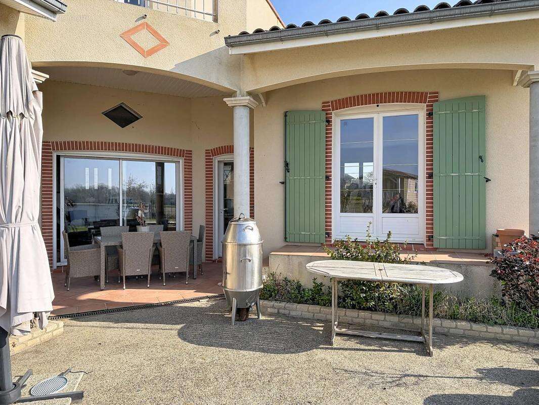 Maison à CASTELSARRASIN