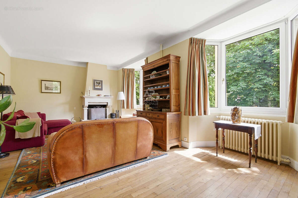 Maison à MARLY-LE-ROI