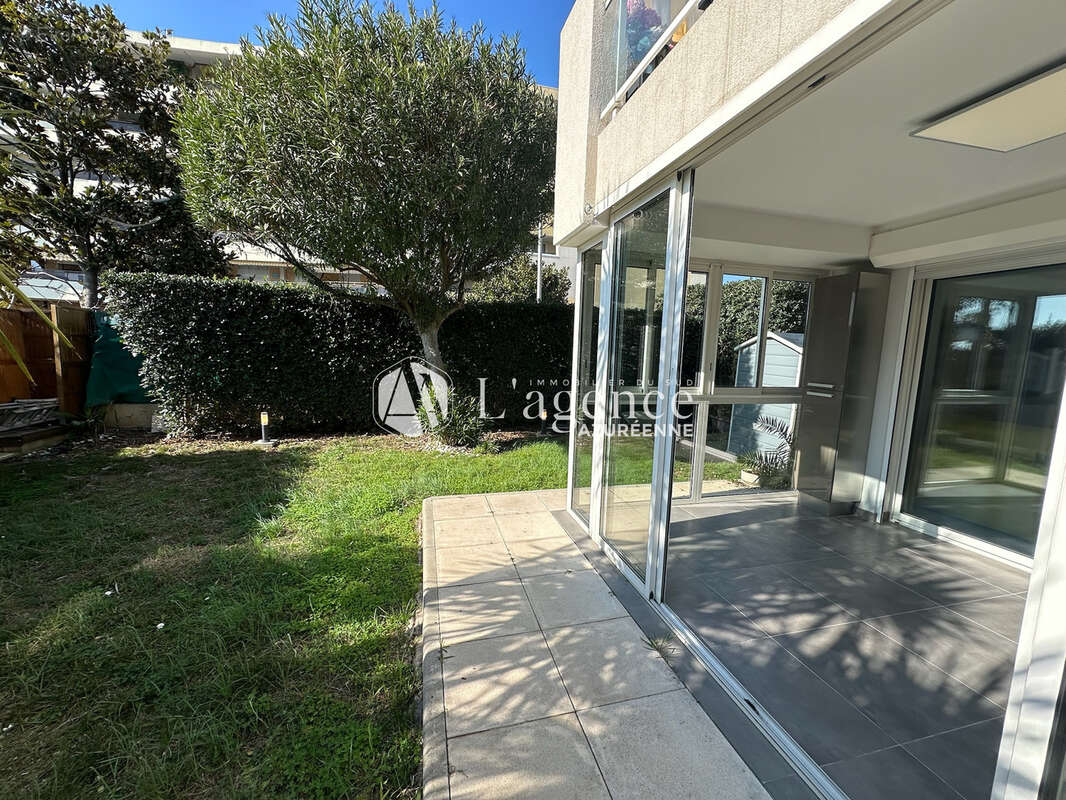 Appartement à SAINT-LAURENT-DU-VAR