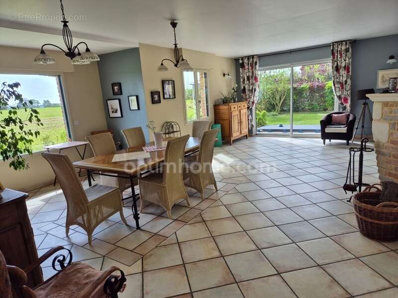 Maison à WERVICQ-SUD