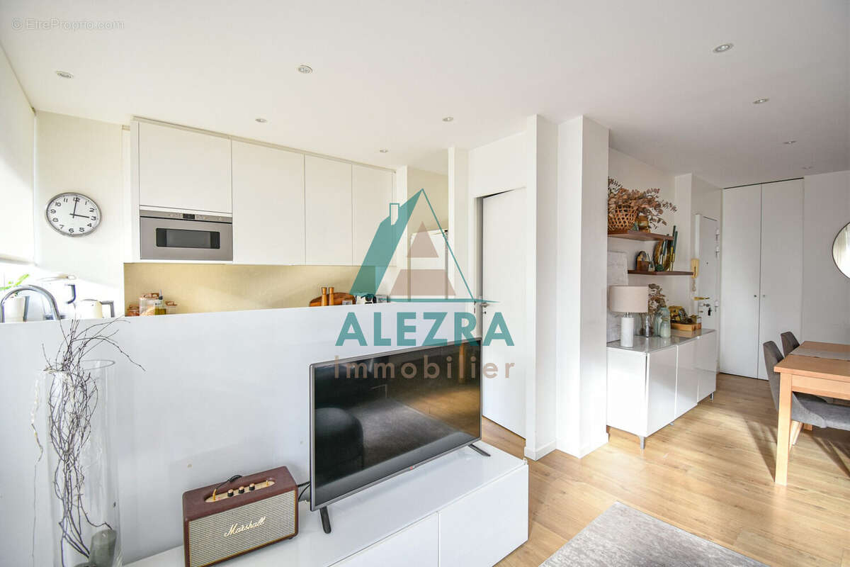Appartement à LA CELLE-SAINT-CLOUD