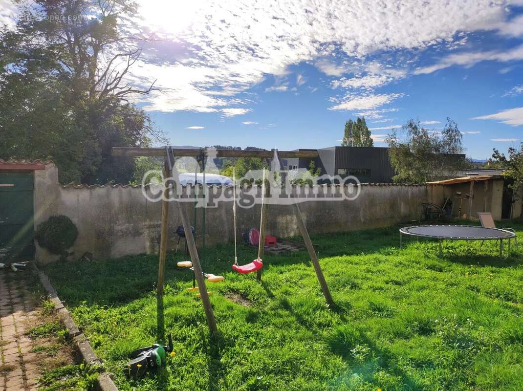 Maison à HAUTE-RIVOIRE