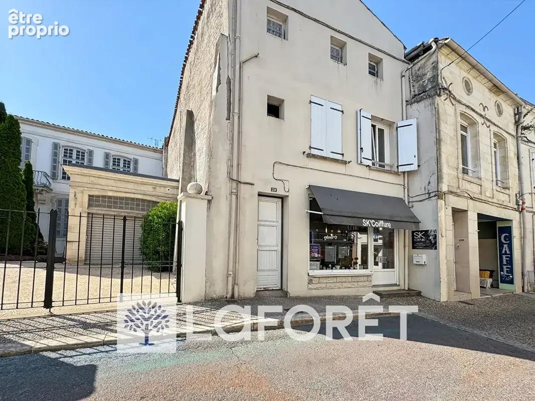 Appartement à PONS