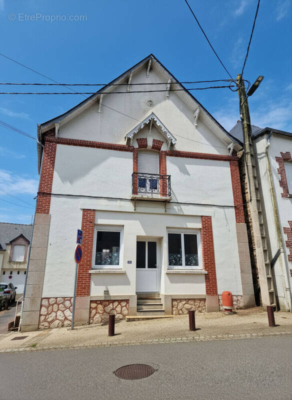 Appartement à AHUILLE