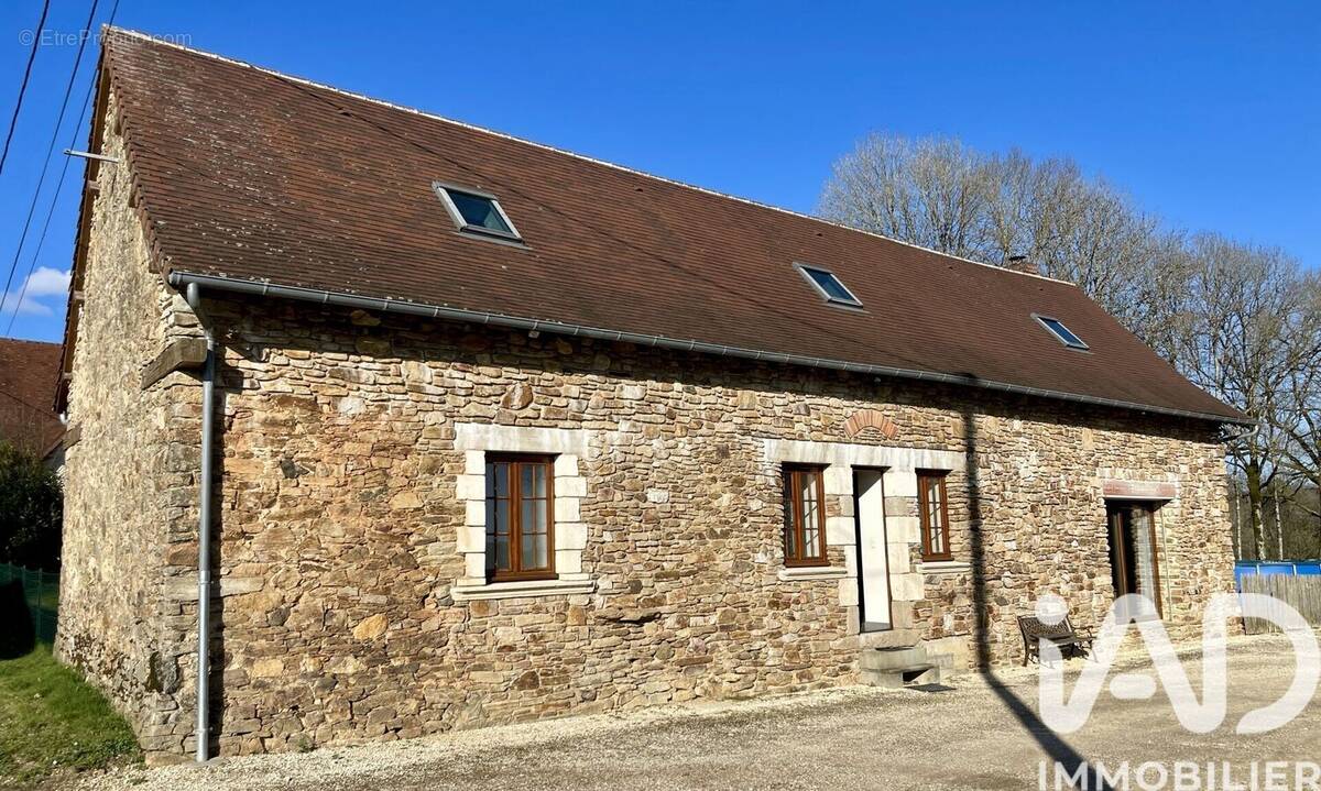 Photo 1 - Maison à LA COQUILLE