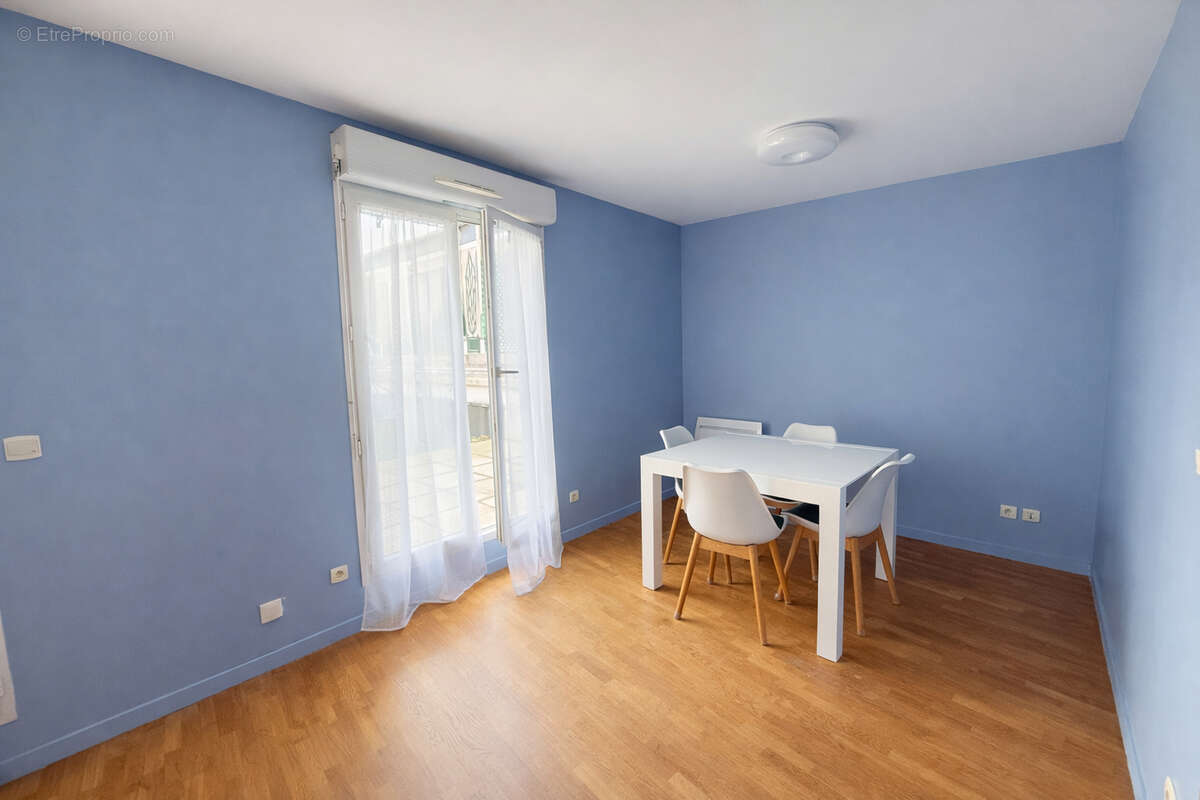 Appartement à NEUILLY-PLAISANCE