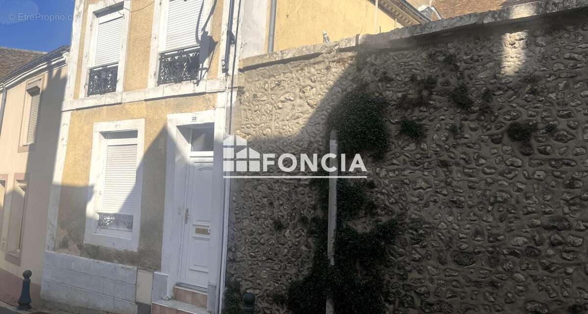 Maison à BEAUMONT-SUR-SARTHE