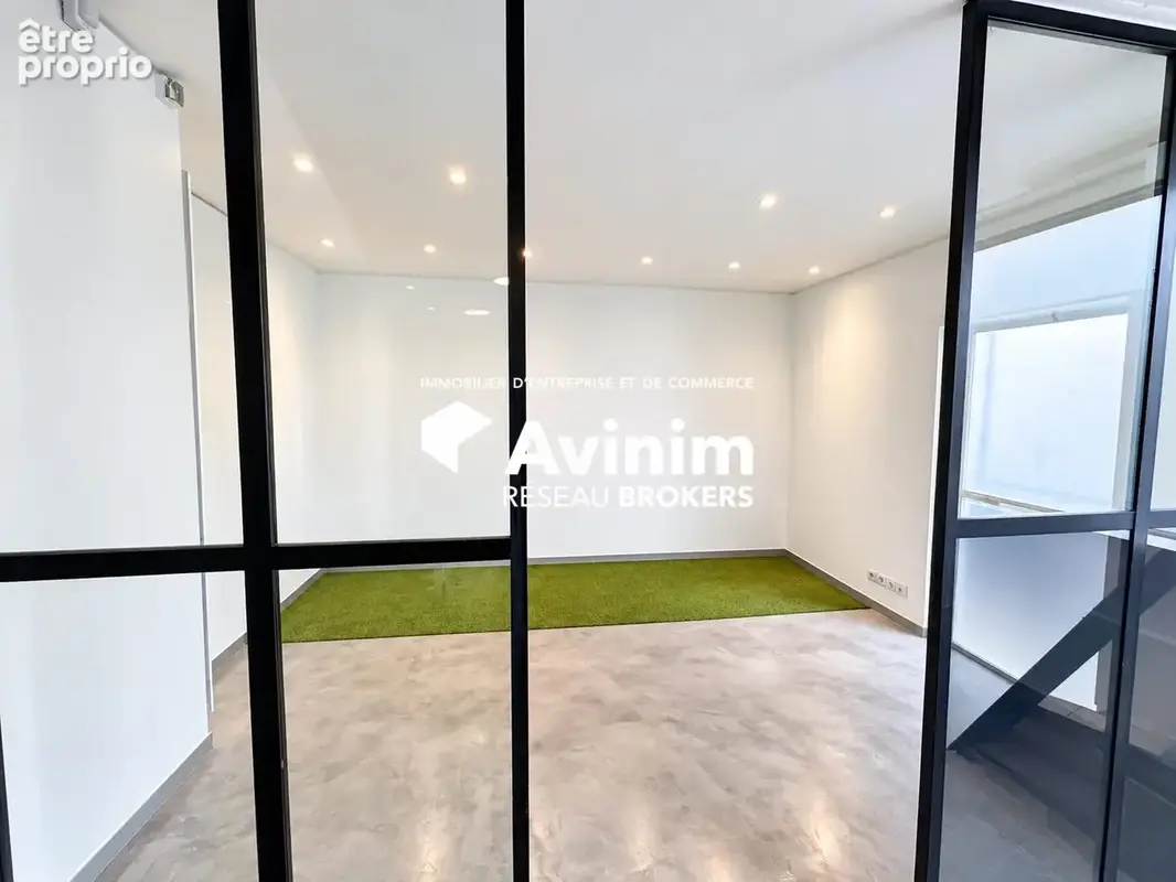 Commerce 97 m² à vendre à Grenoble (38100) - photo 6