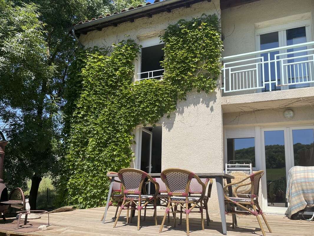 Maison à BAGAT-EN-QUERCY