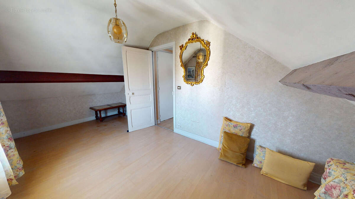 Maison à VILLEMOMBLE