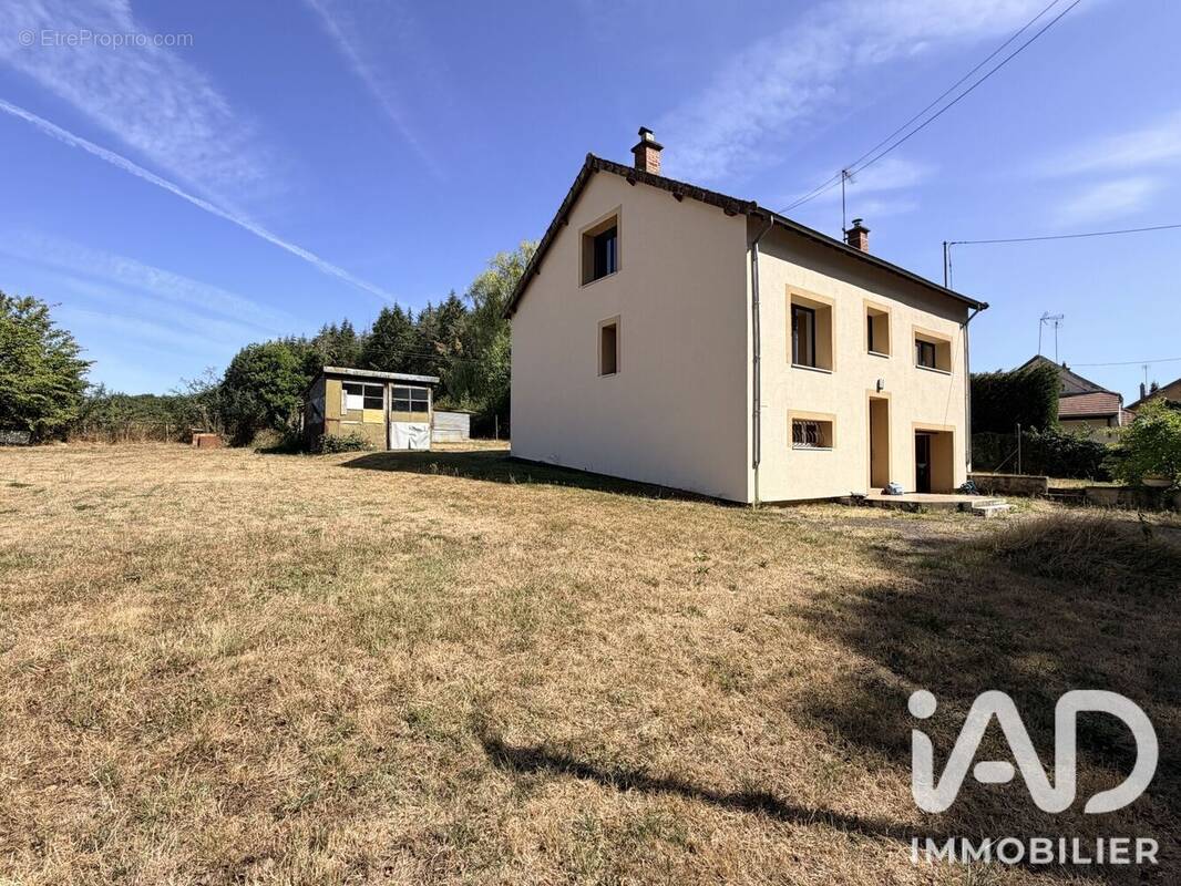 Photo 1 - Maison à SAINT-EMILAND