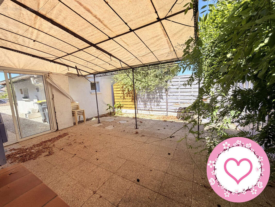 Maison 128 m² à Les Bordes  - photo 7