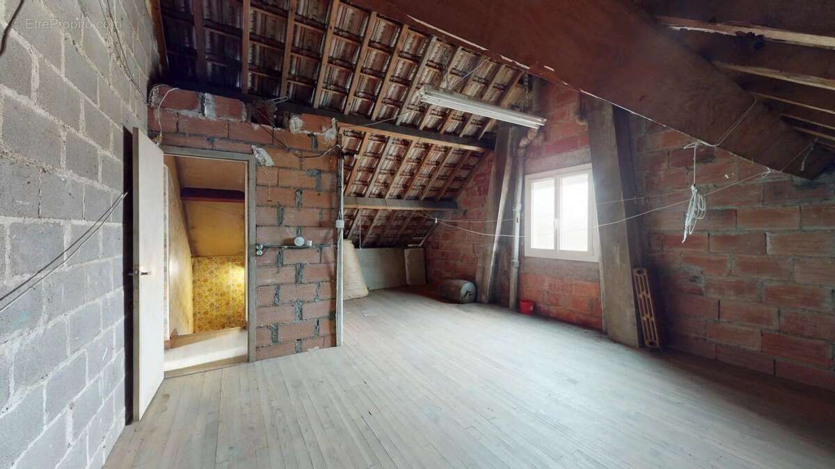 Maison à MAINVILLIERS