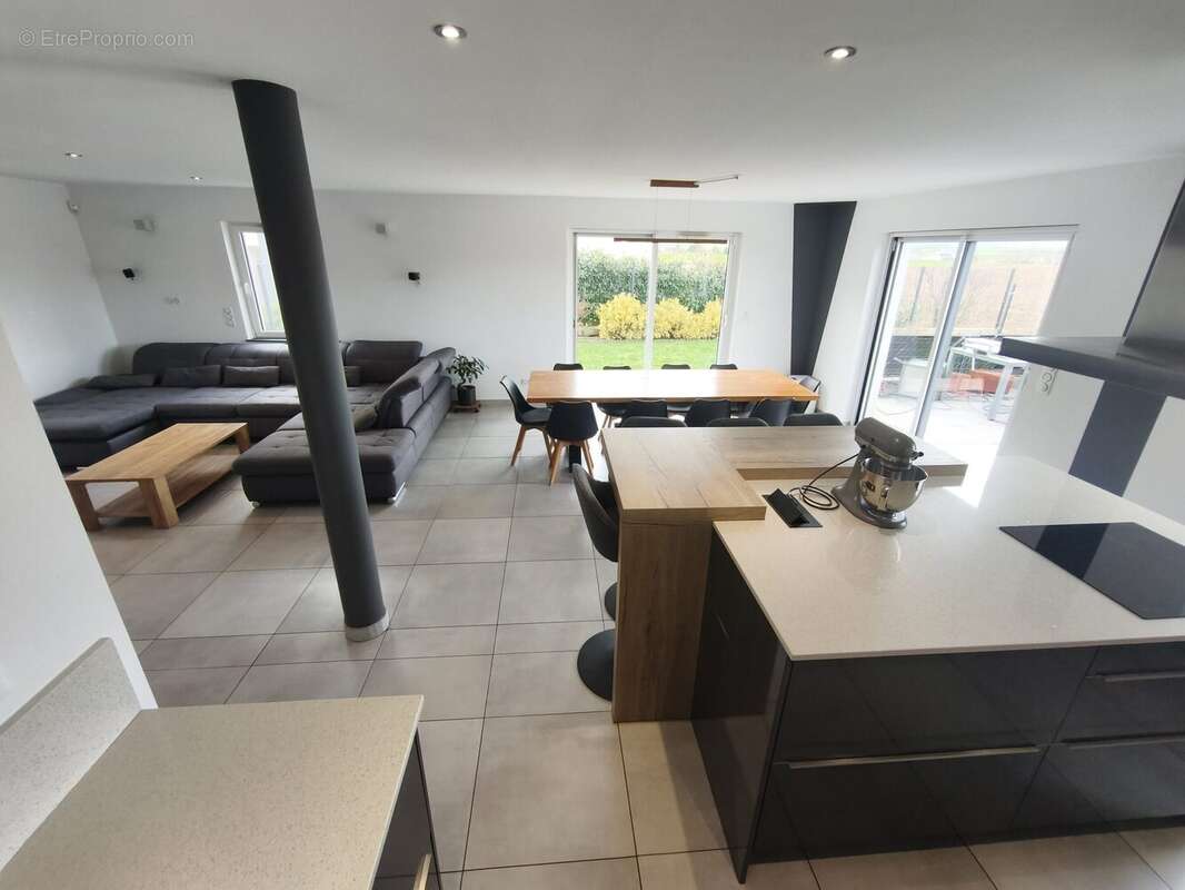 Maison 118 m² à Rodemack  - photo 4