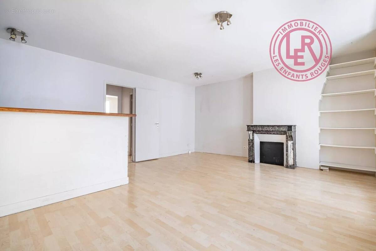 Appartement à PARIS-11E